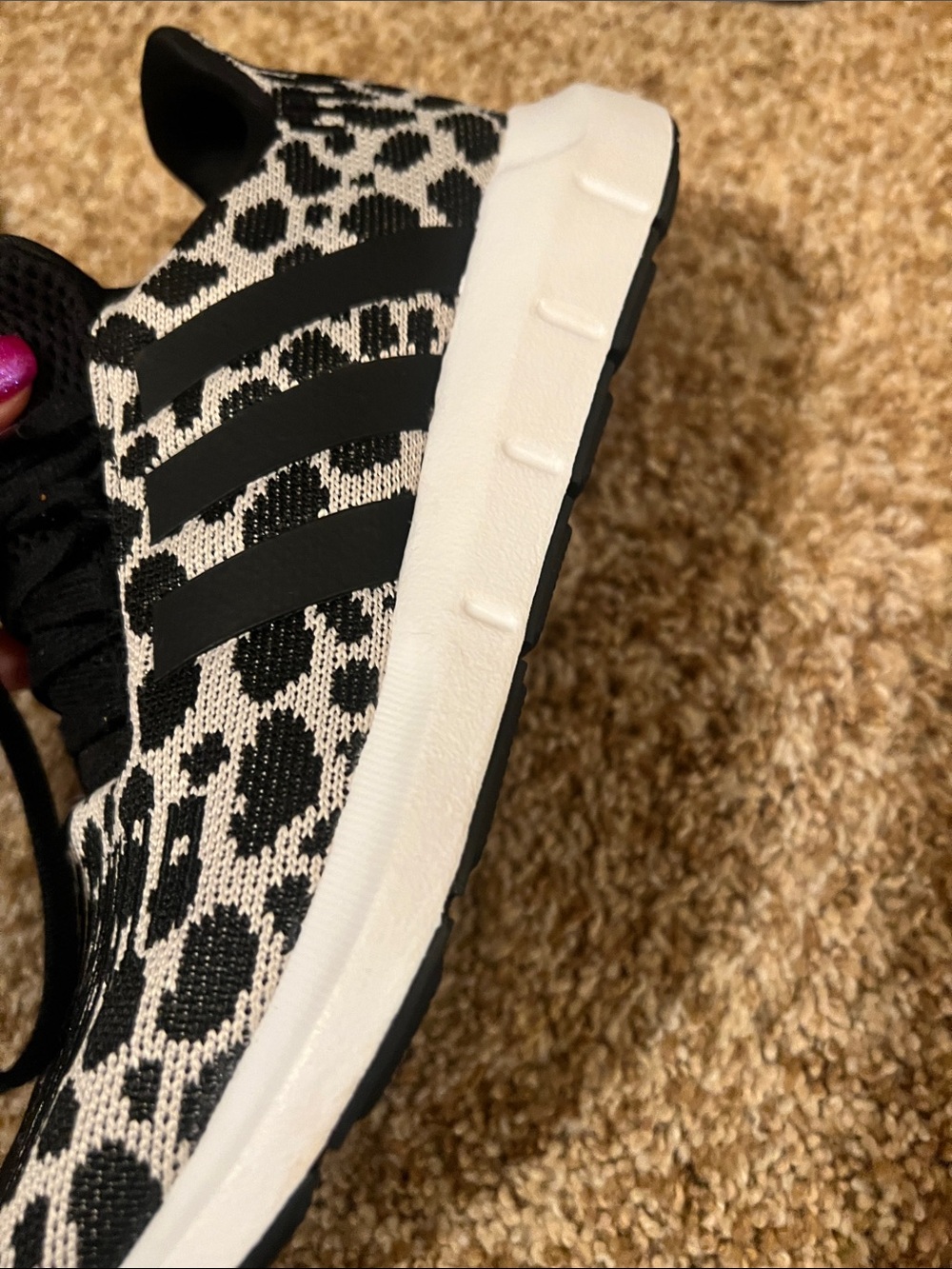 adidas Women's Black and White Leopard Print Sneakers Size 7 - Picture 6 of 14